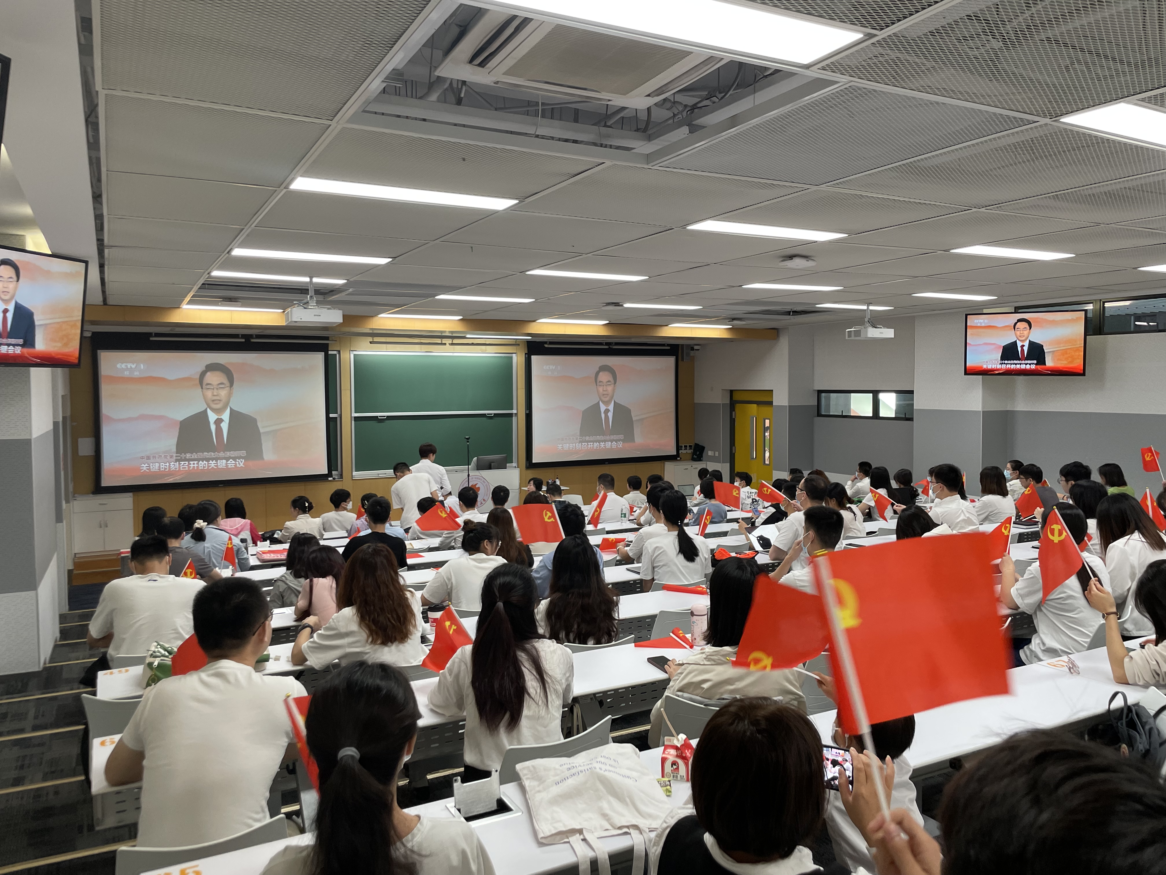 1665995258354452.png